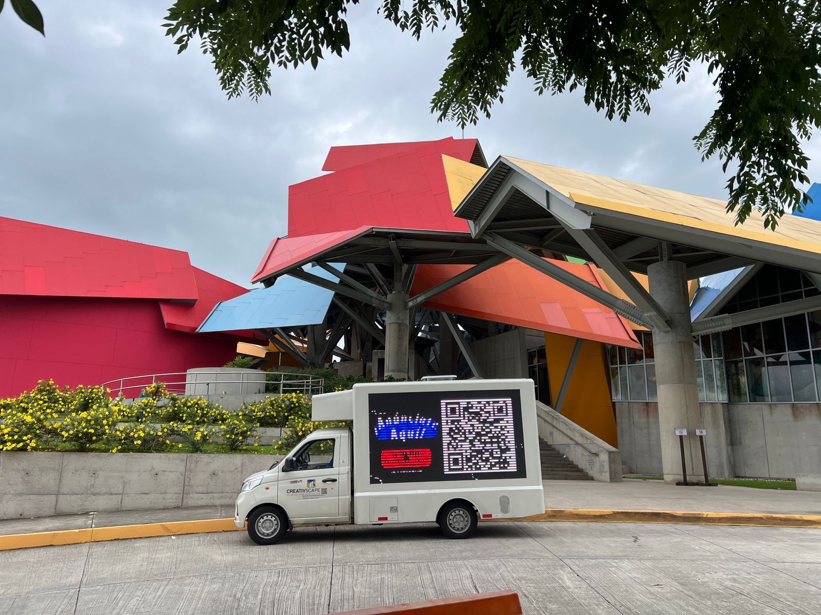 Planifica el Crecimiento en 2026: Por Qué Es Necesario Establecer Metas Claras (y Cómo Ayuda la Publicidad Móvil)